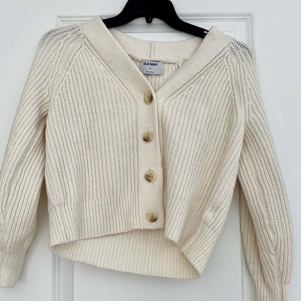 Old Navy Cropped V Neck Button Cardigan